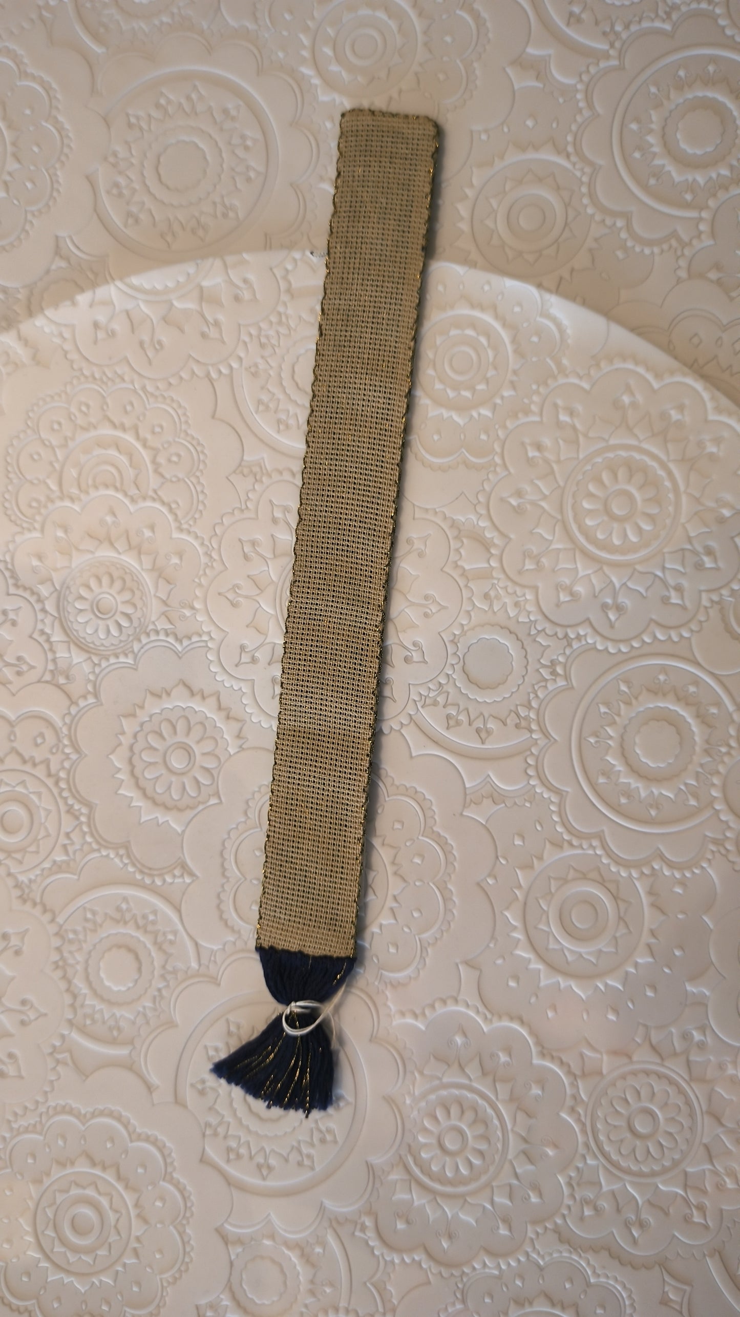 Handwoven pattern bookmark