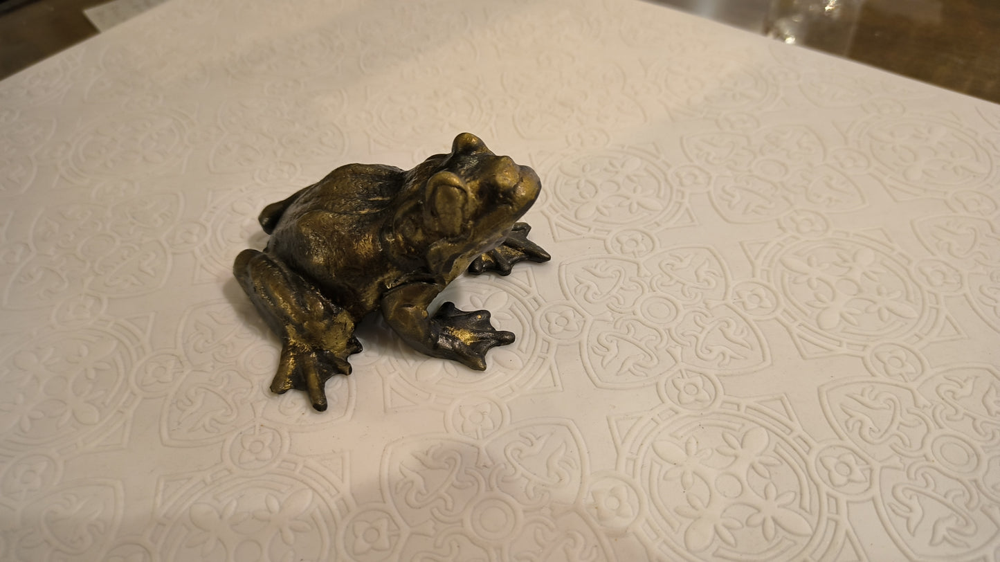 Bronze Frog